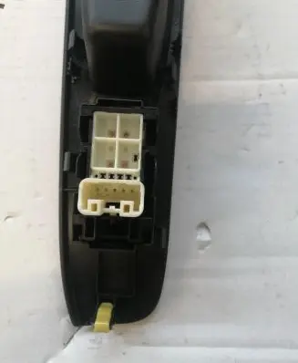 Toyota Yaris Electric window control switch 742310D700