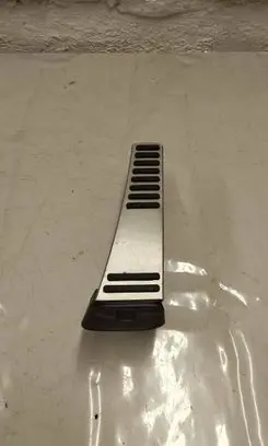 Volvo XC90 Accelerator throttle pedal 31445944