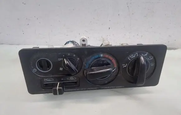 Mitsubishi Pajero Climate control unit