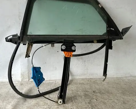 Audi A4 S4 B6 8E 8H Rear door window/glass frame 8E0867369