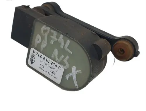 Audi Q7 4L Headlight/headlamp level sensor 7L0616214C