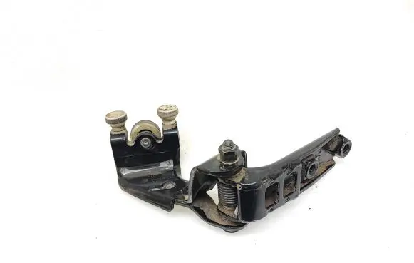 Volkswagen Transporter - Caravelle T5 Sliding door middle roller runner 7E0843336A