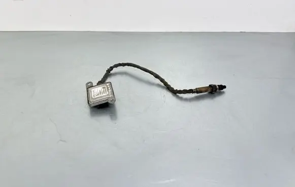 Mercedes-Benz S W222 Lambda probe sensor A0009051412
