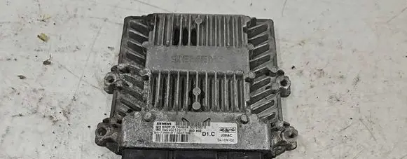 Volvo S40 Engine control unit/module 30729518 5WS40212G