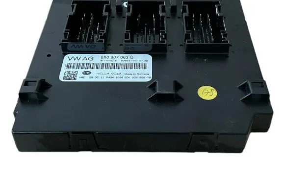 Audi A1 Comfort/convenience module 8X0907063G 5DK00965879