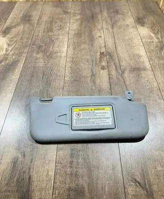 Sun visor