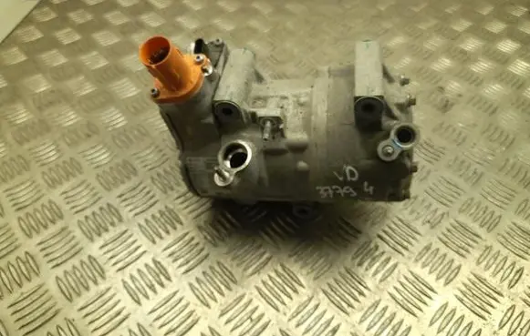 Opel Astra L Air conditioning (A/C) compressor (pump) 9856677280