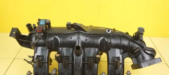 Opel Astra J Intake manifold 55573171 29SP3
