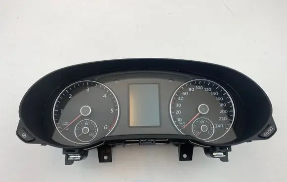 Seat Alhambra (Mk2) Speedometer (instrument cluster) 7N5920870E 24092011 1119010669