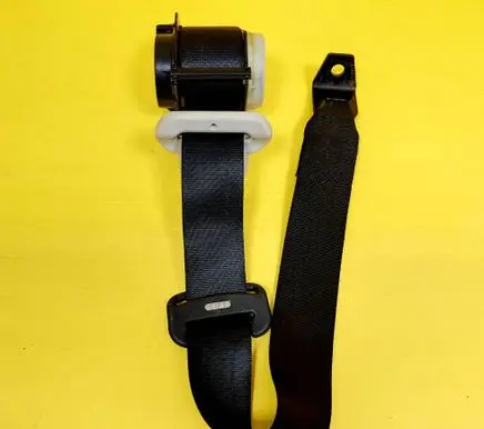 Mazda 5 Rear seatbelt 0434089