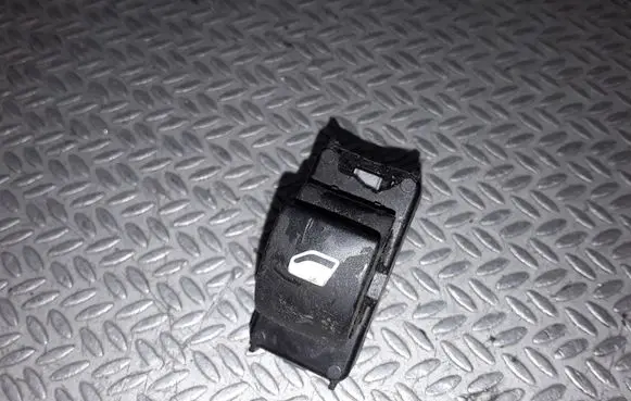 Citroen C4 I Electric window control switch 9651468677