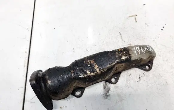 Audi A4 S4 B6 8E 8H Exhaust manifold 059253033C