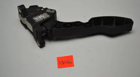 Toyota Auris 150 Accelerator throttle pedal 7811002020 07310A 48100068260