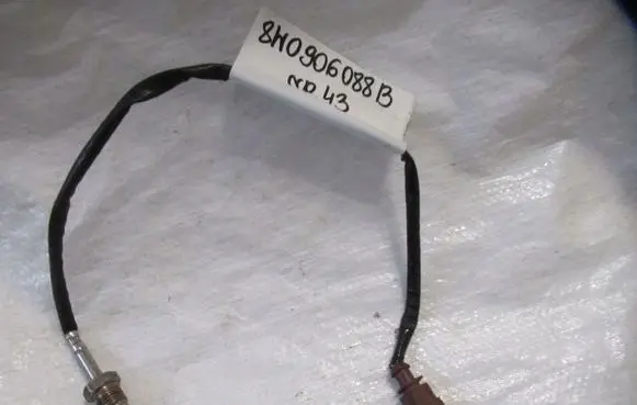 Audi A4 S4 B9 8W Lambda probe sensor 8W0906088B