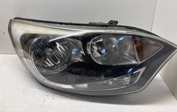 KIA Rio Headlight/headlamp 921021WXXX