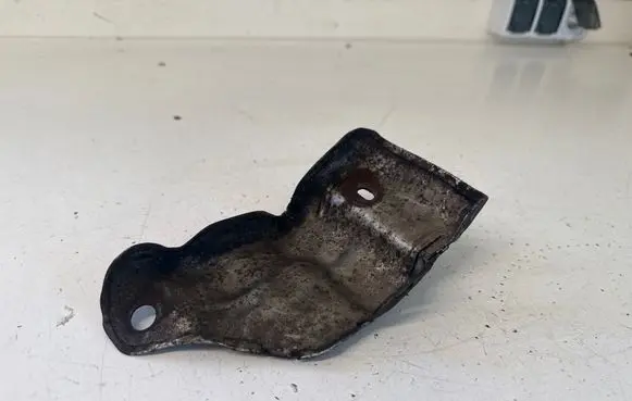 Renault Trafic II (X83) Heat shield in engine bay 