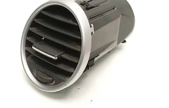 Mercedes-Benz ML W164 Dash center air vent grill A1648302154