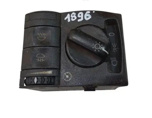Opel Omega B1 Light switch 09229578
