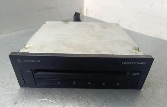 Volkswagen Phaeton CD/DVD changer 3D0035110