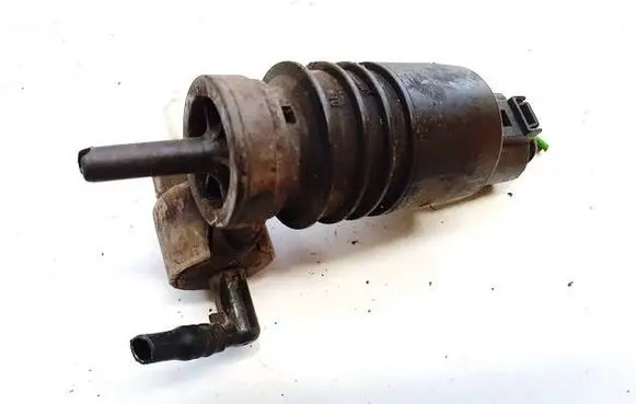 Volkswagen Golf V Windscreen/windshield washer pump 1j0973722