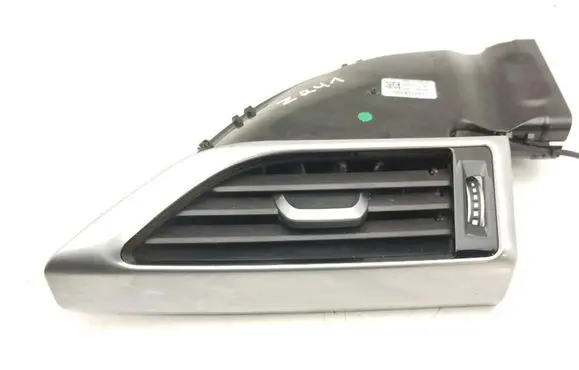 BMW 7 G11 G12 Dashboard side air vent grill/cover trim 7401187