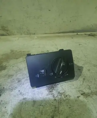 Ford Focus Light switch 4M5T13A024