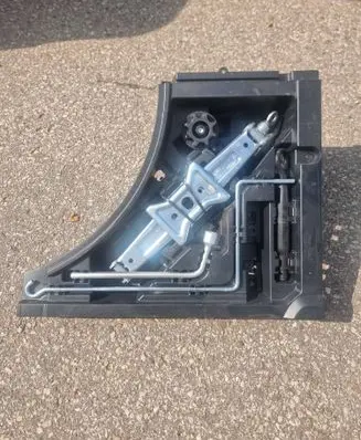 Lexus RX 450H Tool set 64991480701