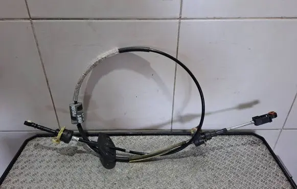 Ford Mondeo MK V Gear shift cable linkage 