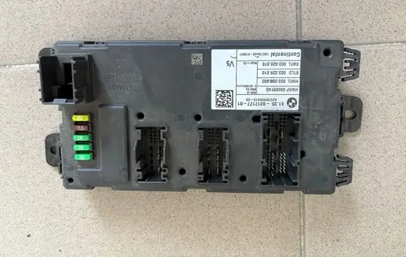BMW 1 F20 F21 Fuse box set 9317177 003000002 00000F4D
