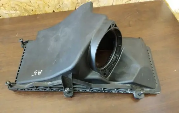 Audi A5 8T 8F Air filter box cover 