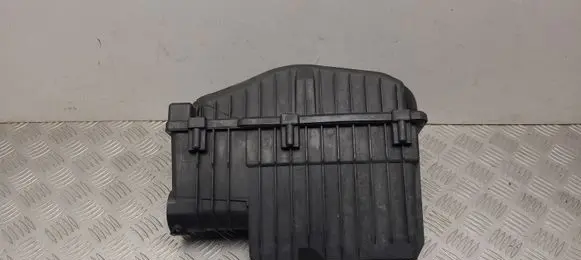 Peugeot 2008 I Air filter box 9670851880 090350 090352