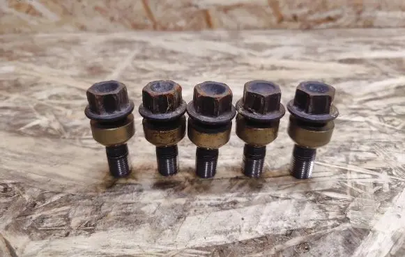 Porsche Panamera (970) Nuts/bolts 