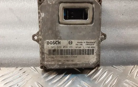 Opel Vectra B Headlight ballast module Xenon 1307329053