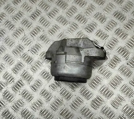 Porsche Panamera (971) Engine mount bracket 971199383A