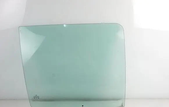 Volkswagen Golf III Rear door window glass 
