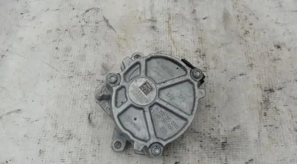 Vacuum pump