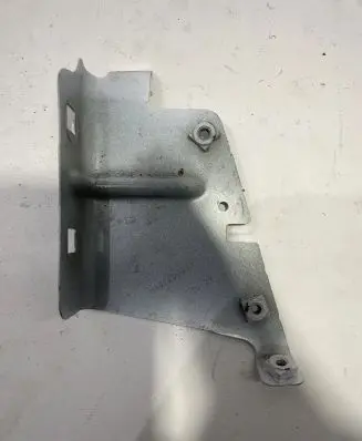 Renault Master III Fender mounting bracket 641C20003R