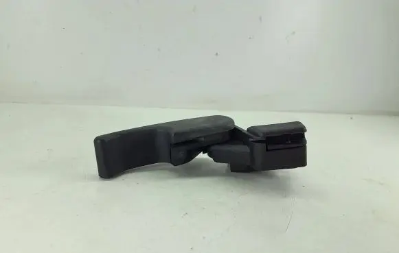 Audi A3 S3 A3 Sportback 8P Engine bonnet (hood) release handle 1H1823533