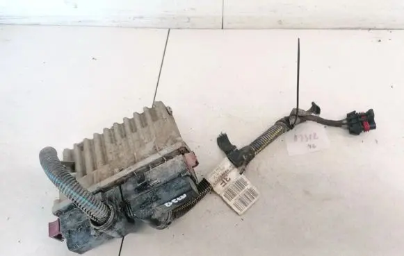 Opel Astra G Coolant fan relay 09131731 90589171 0913173190589171