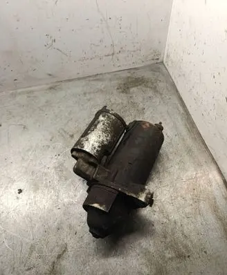 Audi A6 S6 C5 4B Starter motor 