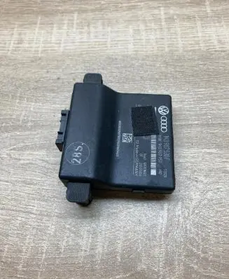 Volkswagen Touran I Gateway control module 1K0907530F 1K0907951