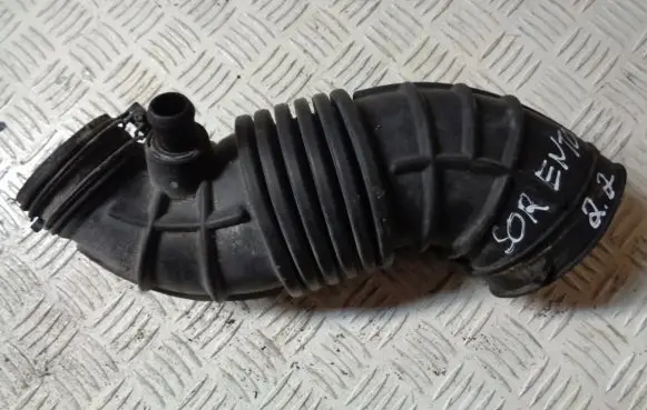KIA Sorento Air intake hose/pipe 281382P300