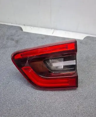 Renault Kadjar Tailgate rear/tail lights 265508898R