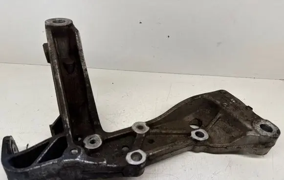 Audi A3 S3 8P Front lower control arm/wishbone 1K0199296F