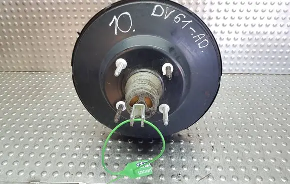 Ford Focus Brake booster S26370975 DV612B195AD