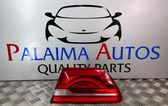 Jaguar XE Rear/tail lights 19733902