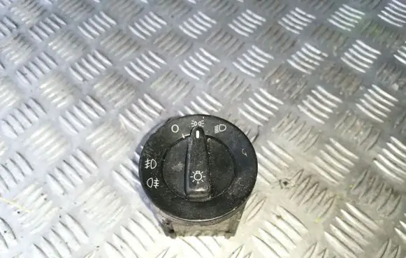 Volkswagen PASSAT B5 Light switch 3B0941531C