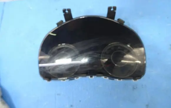 Hyundai i40 Speedometer (instrument cluster) 94003-3Z050