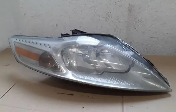 Ford Mondeo MK IV Headlight/headlamp NOCODE