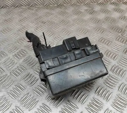 Nissan Navara D23 Fuse module 243821LA1D